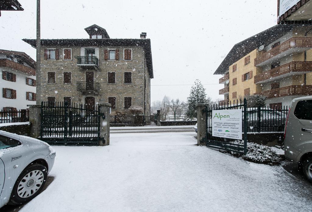 Residence Alpen Casavacanze Pinzolo Exterior photo